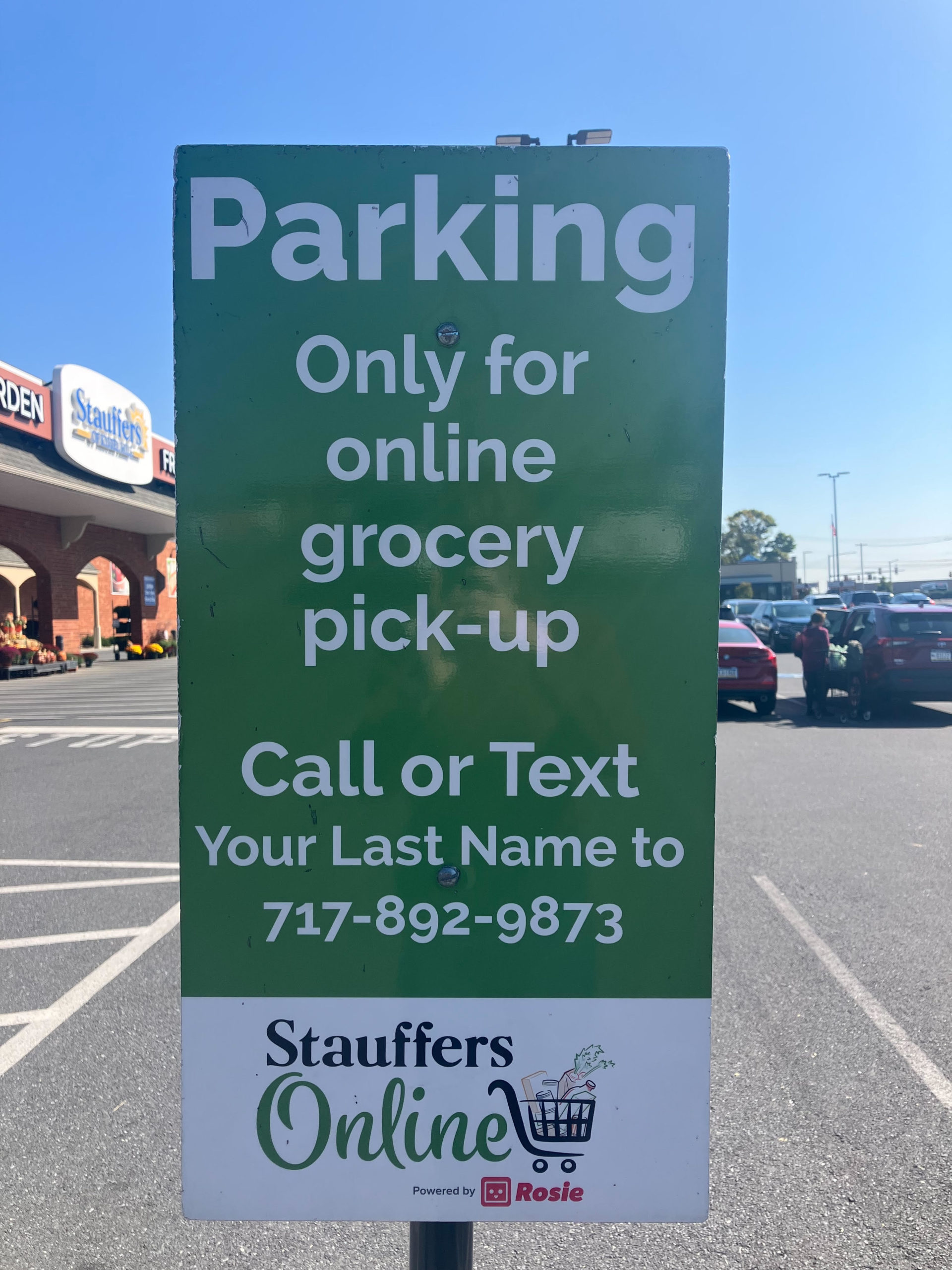 parking for online grocery pick-up sign